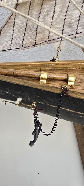 Modellsegelschiff, 2 Master auf alt gemacht